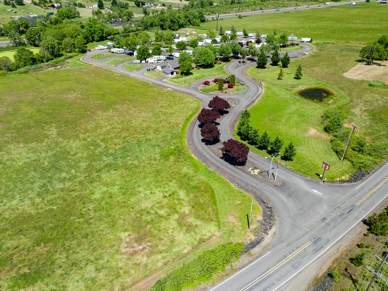 More Photos Of 1120 John Long Rd, Oakland Manufactured Housing Mobile Home Park For Sale