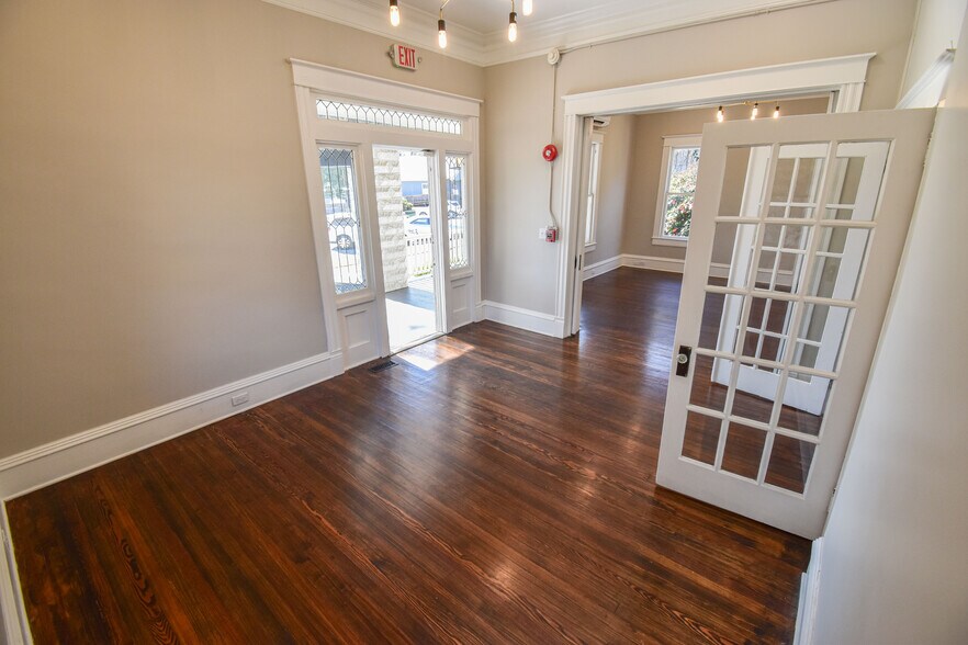 More Photos Of ,  Office For Sale