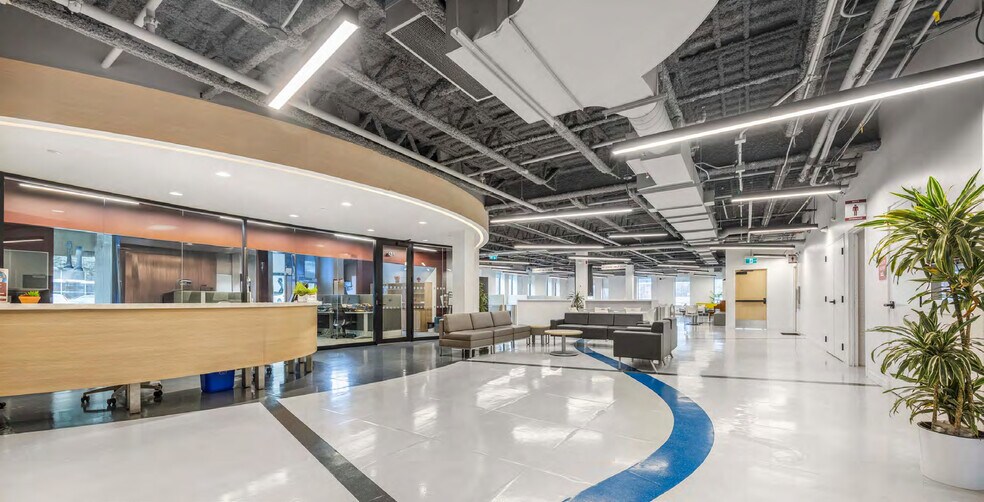 More Photos Of 211 Consumers Rd, Toronto Office For Sale