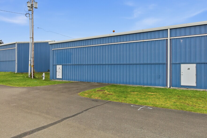 More Photos Of 16608 103rd Avenue Ct E, Puyallup Airplane Hangar For Sale