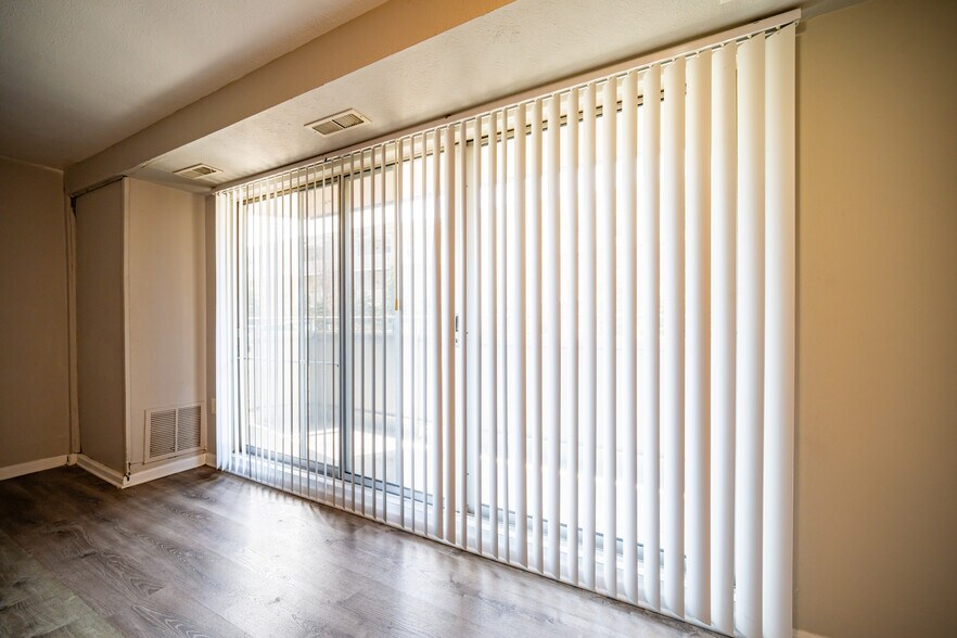 More Photos Of 30901 Lake Shore Blvd, Willowick Multifamily For Sale