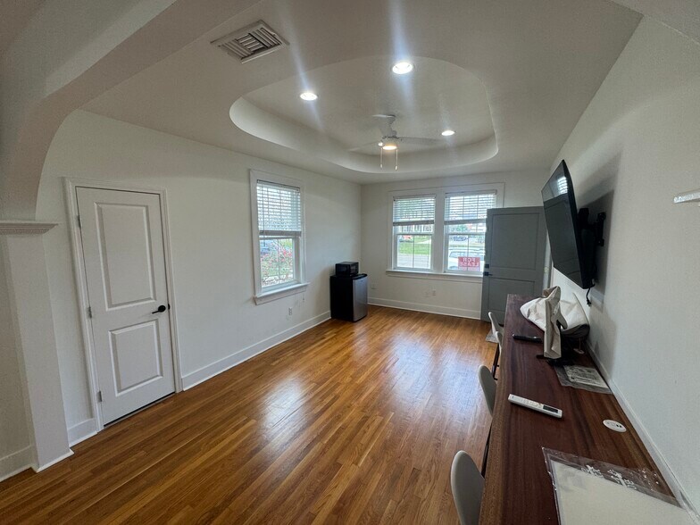 More Photos Of 514 Harrison Ave, New Orleans Office For Lease