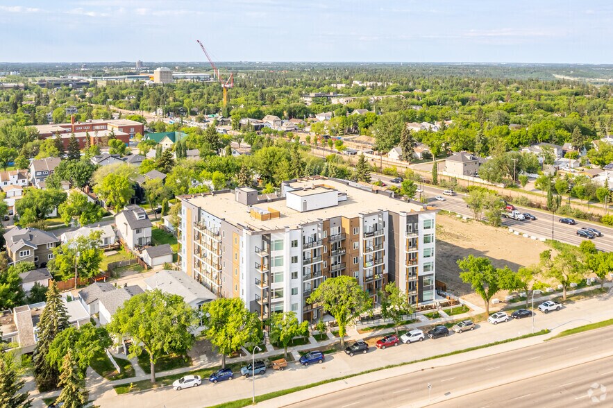 More Photos Of 11329 University Av NW, Edmonton Multifamily For Sale