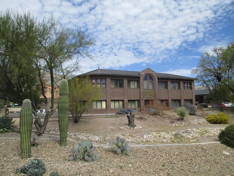 More Photos Of 6969 E Sunrise Dr, Tucson Office For Lease