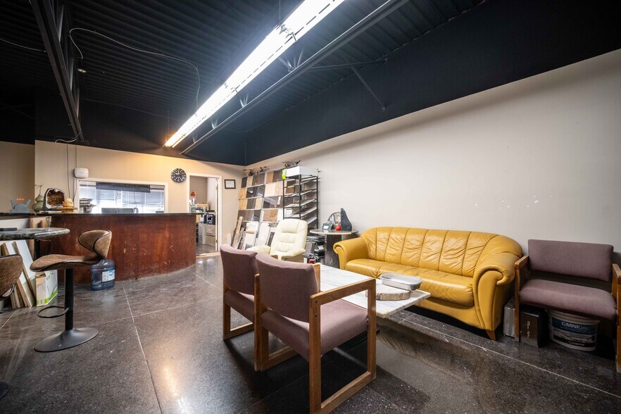 More Photos Of 12671 Bathgate Way, Richmond Warehouse For Sale