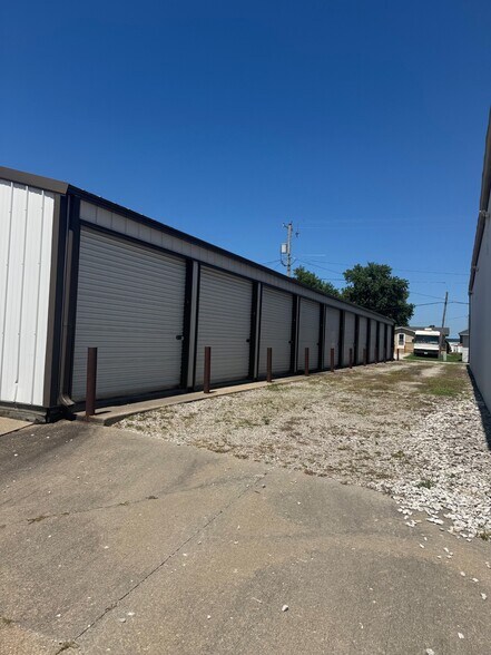 More Photos Of 138 Cumberland st, Fremont Specialty For Sale