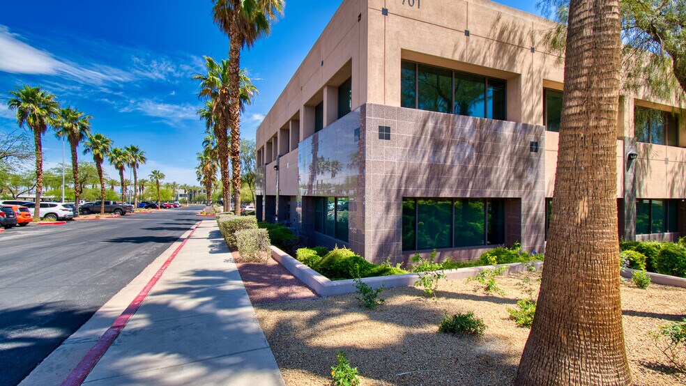 More Photos Of 701 N Green Valley Pky, Henderson Medical For Lease