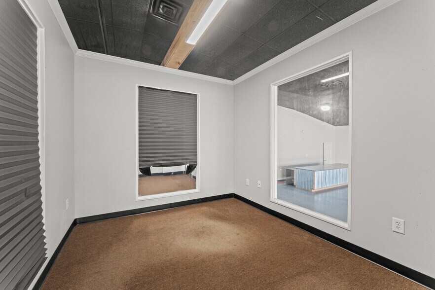 More Photos Of 947 Florida Ave SW, Denham Springs Flex For Sale