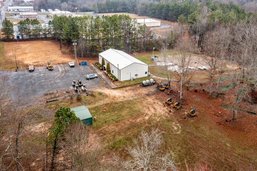More Photos Of 199 S Cherry St, Cherryville Auto Dealership For Sale
