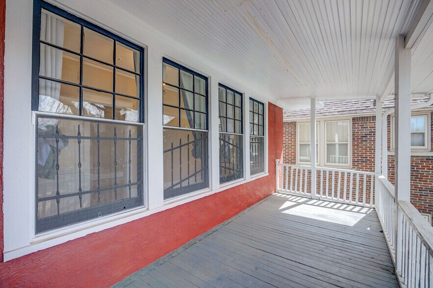 More Photos Of 195 Angelus St, Memphis Multifamily For Sale