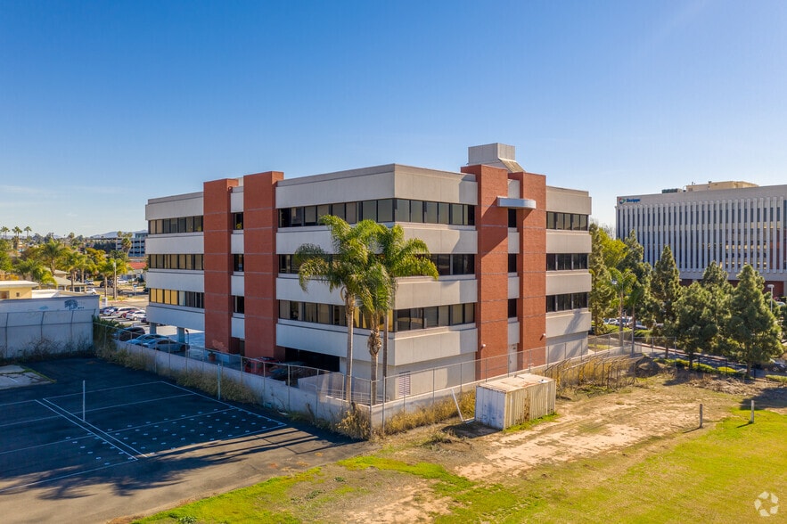 More Photos Of 450 4th Ave, Chula Vista Medical For Lease