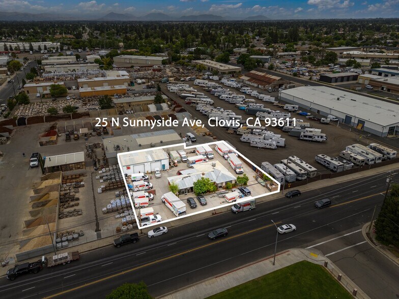 Primary Photo Of 25 Sunnyside Ave, Clovis Freestanding For Sale