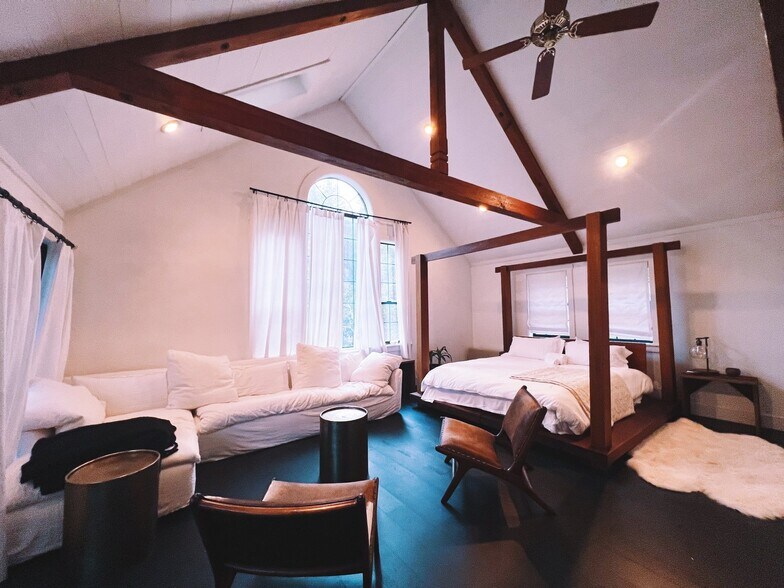 More Photos Of 18501 Van Zandt Resort Rd, Philo Lodge Meeting Hall For Sale