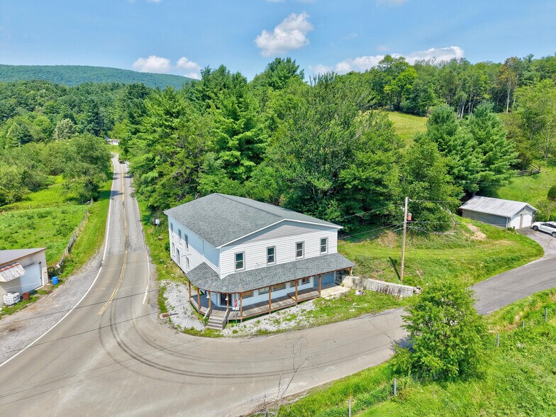 More Photos Of 11 Mount Zion Rd, Elk Creek Freestanding For Sale