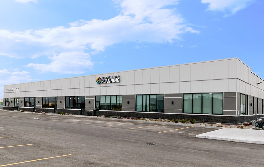 More Photos Of 15 Davis Way, Rosser Warehouse For Lease