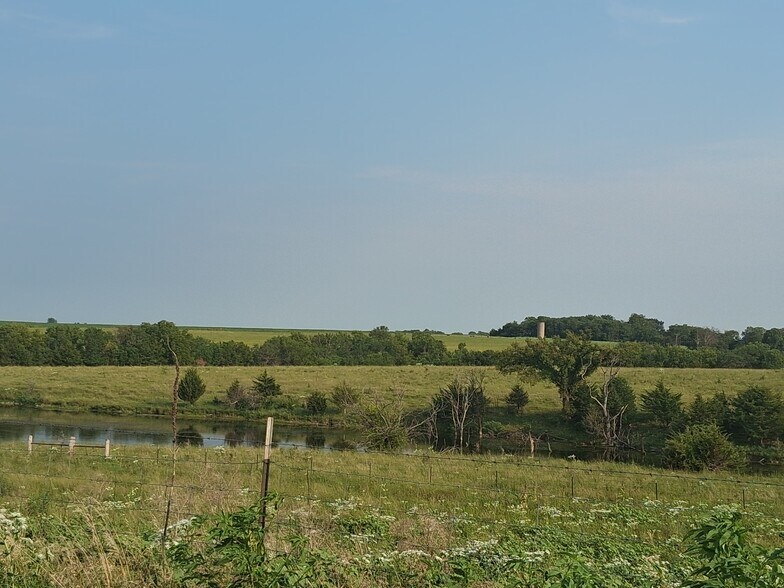 More Photos Of 6841 E US Highway 56, Overbrook Land For Sale