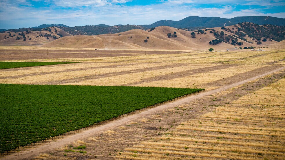 More Photos Of 59020 Paris Valley Rd, San Lucas Land For Sale