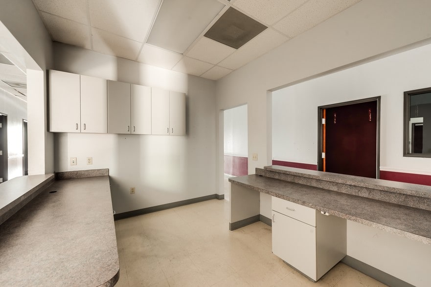 More Photos Of 6801 Rufe Snow Dr, Watauga Unknown For Lease