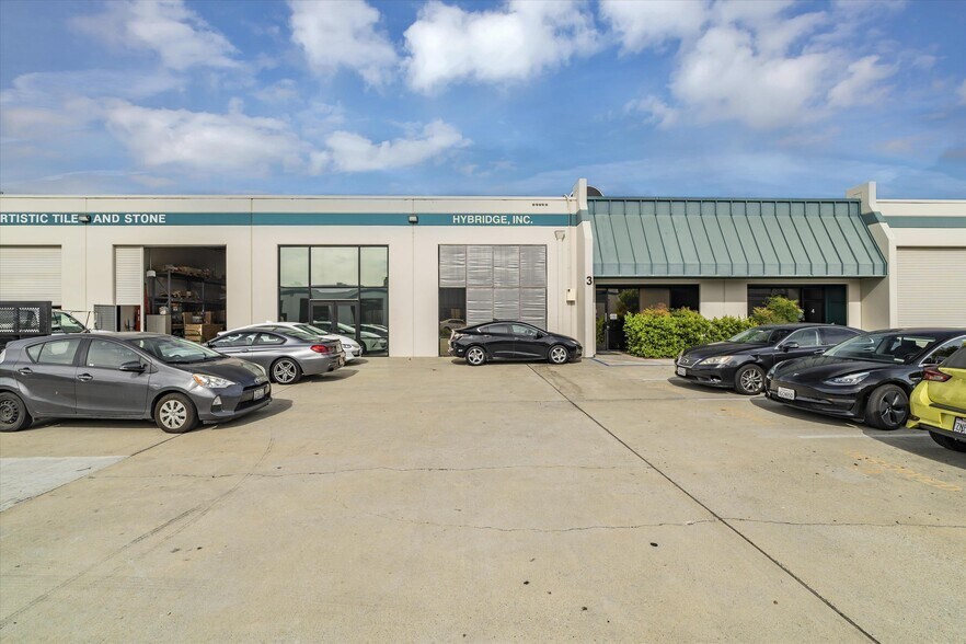 Primary Photo Of 1100 Industrial Rd, San Carlos Research And Development For Lease