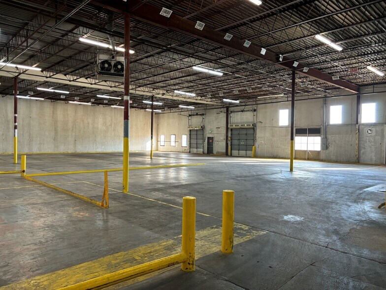 More Photos Of 4340 Glencoe St, Denver Warehouse For Sale