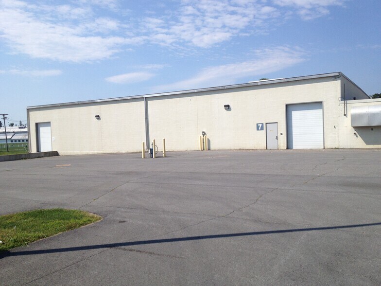 Primary Photo Of 641 Ridge Rd, Chazy Manufacturing For Lease