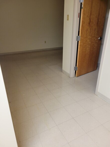 More Photos Of 125-175 Buckcreek Rd, Simpsonville Unknown For Lease
