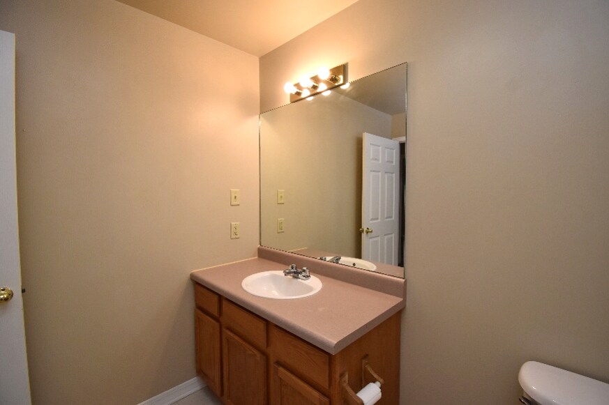 More Photos Of 6970 Highway 1, Mansura Apartments For Sale