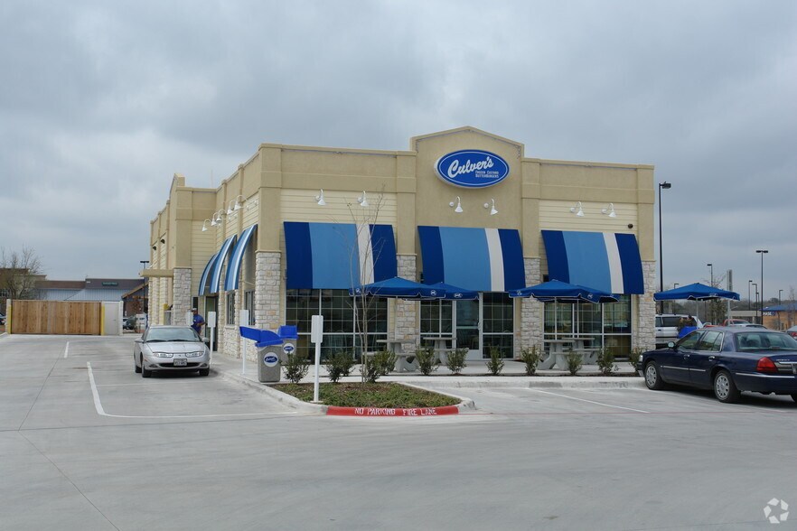More Photos Of 550 Old San Antonio Rd, Buda Unknown For Lease