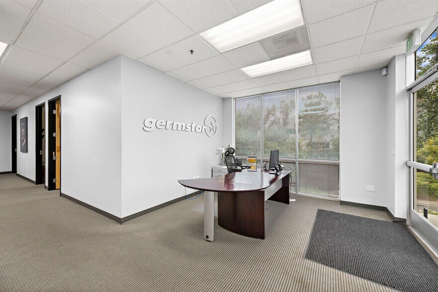 More Photos Of 20562 Crescent Bay Dr, Lake Forest Warehouse For Lease