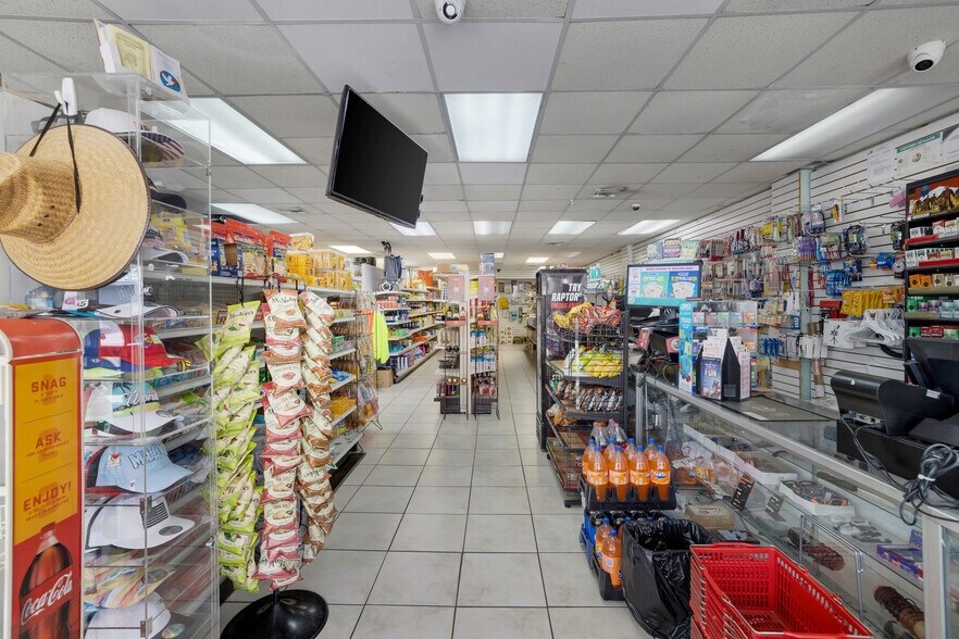 More Photos Of 3160 NW 7th st, Miami General Retail For Sale