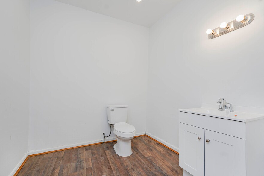 More Photos Of 63-65 Pierce Street, Newark Office Residential For Sale