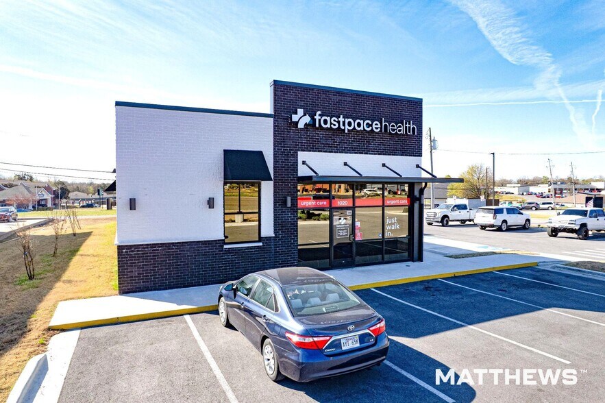 More Photos Of 1020 Highway 62 E, Mountain Home Medical For Sale