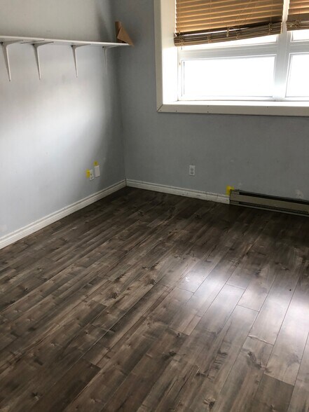 More Photos Of 607 St. George Blvd, Moncton Office For Sale