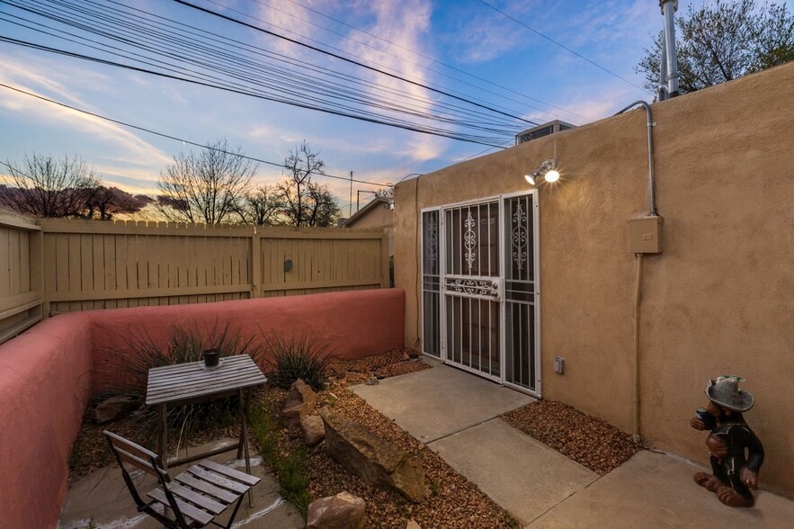 More Photos Of 403 Columbia Dr SE, Albuquerque Multifamily For Sale