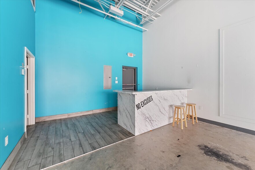 More Photos Of 5706 Root Rd, Spring General Retail For Lease