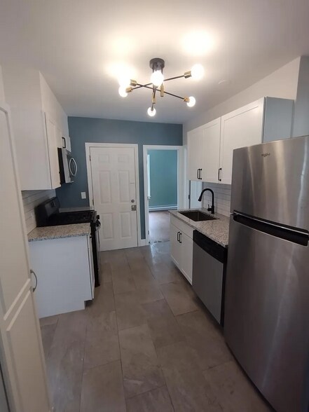 More Photos Of 48 Chester St, Woonsocket Apartments For Sale