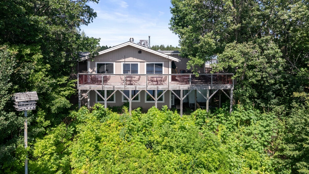 More Photos Of 33350 County Road 3, Crosslake Restaurant For Sale