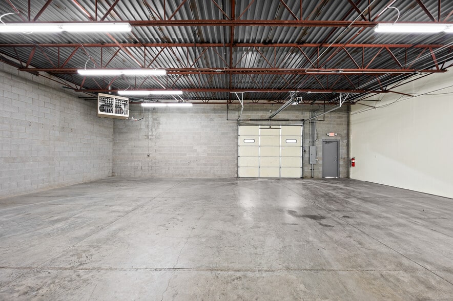 More Photos Of 3540 S Main St, South Salt Lake Industrial For Lease