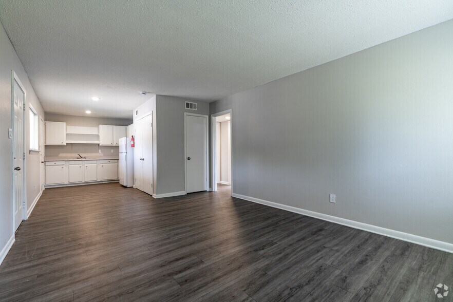 More Photos Of 5201 Geyer Springs Rd, Little Rock Apartments For Sale