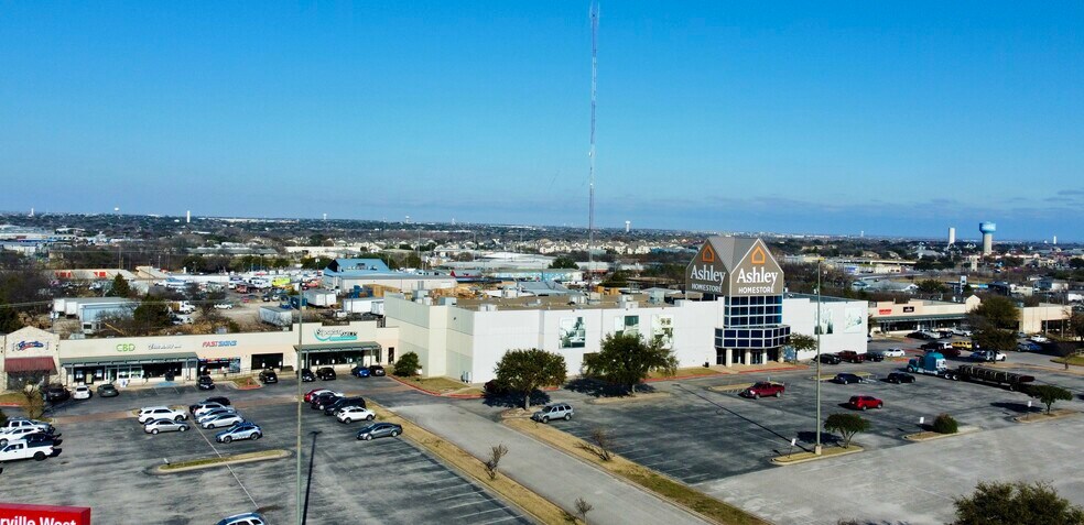 More Photos Of 15424 Fm-1825, Pflugerville Unknown For Lease