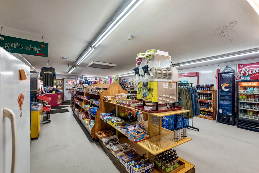 More Photos Of 10842 Highway 5 S, Mountain Home Convenience Store For Sale