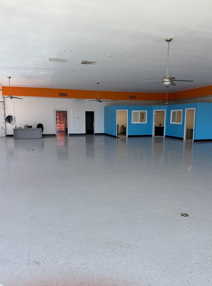 More Photos Of 2650 N Scottsdale Rd, Tempe Auto Dealership For Sale