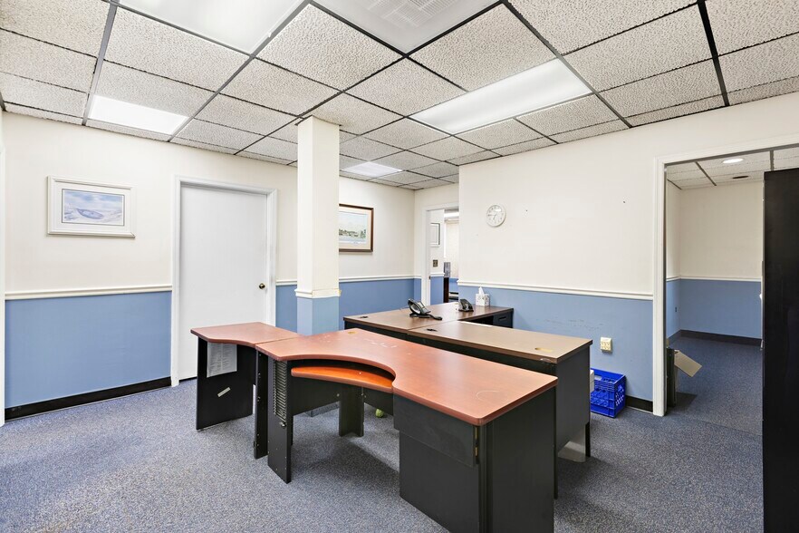 More Photos Of 77 Hudson St, Hackensack Flex For Sale