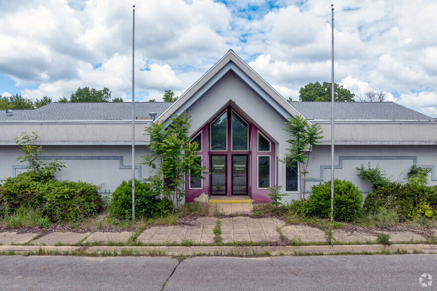 More Photos Of 1610 Clara St, Jackson Warehouse For Sale