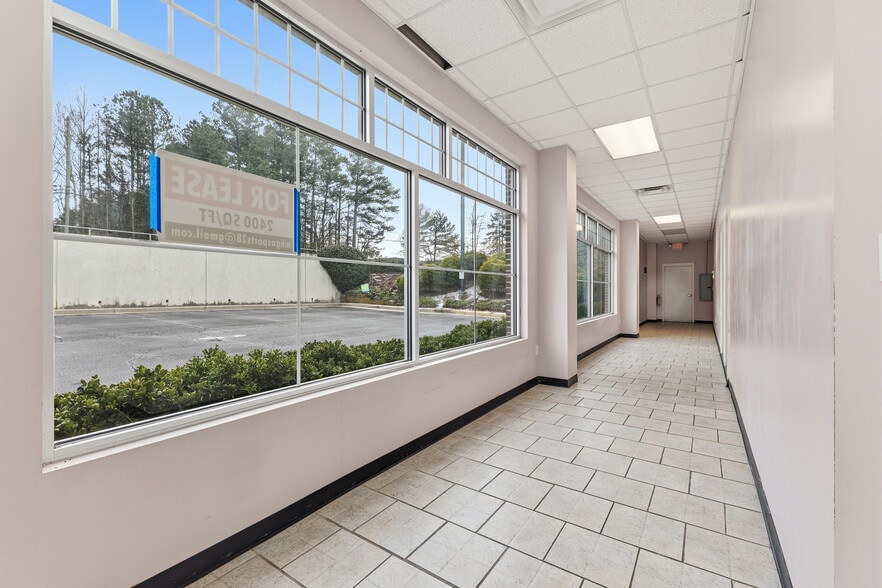 More Photos Of 45 Old Peachtree Rd NE, Suwanee General Retail For Lease