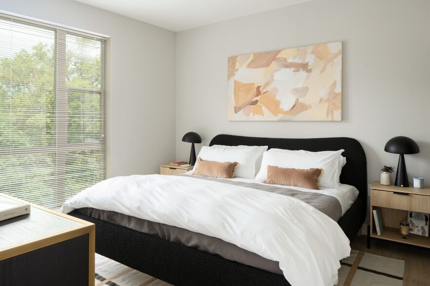 More Photos Of 1260 Spring St, Silver Spring Apartments For Lease