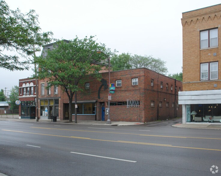 More Photos Of 862-866 N High St, Columbus Storefront Retail Residential For Lease