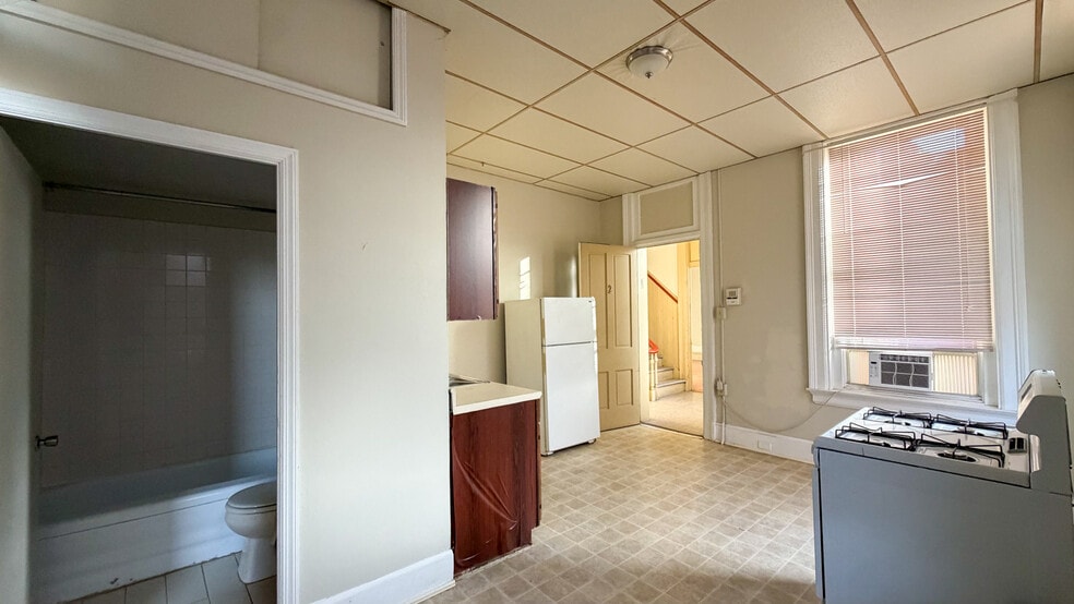More Photos Of 24 E University Ave, Cincinnati Apartments For Sale