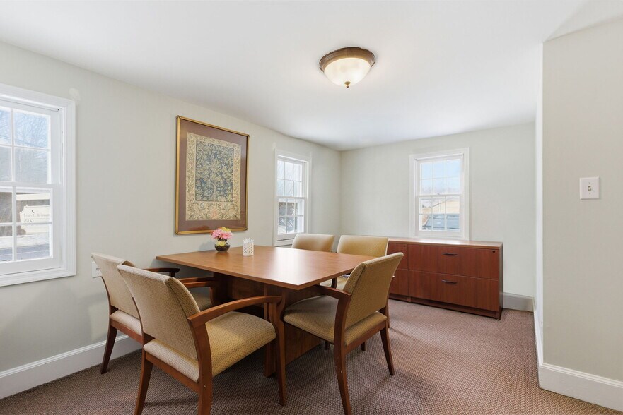 More Photos Of 376 Us-202, Somers Township Office For Sale