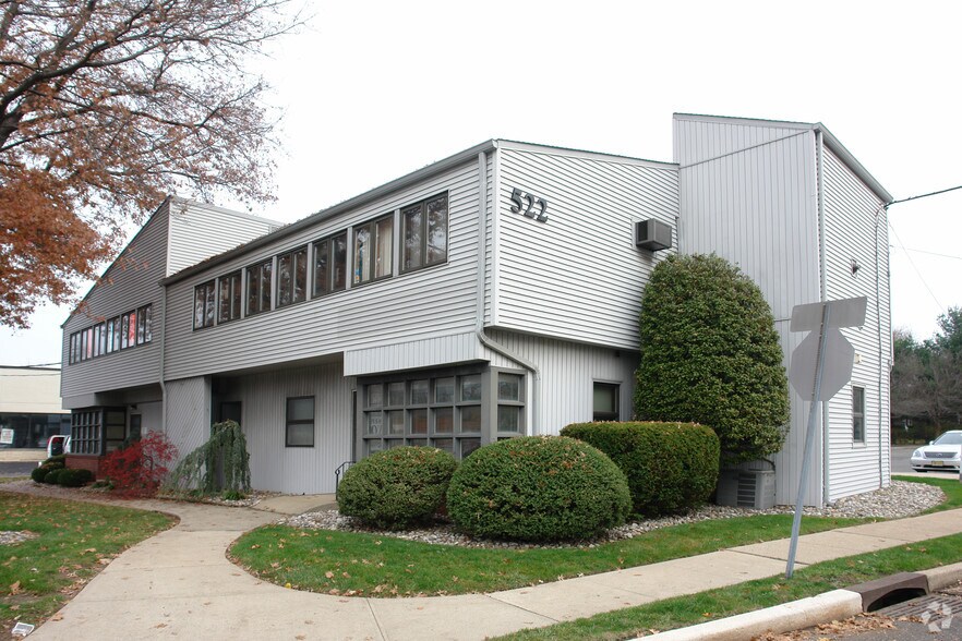 More Photos Of 522 Route 18, East Brunswick Medical For Lease